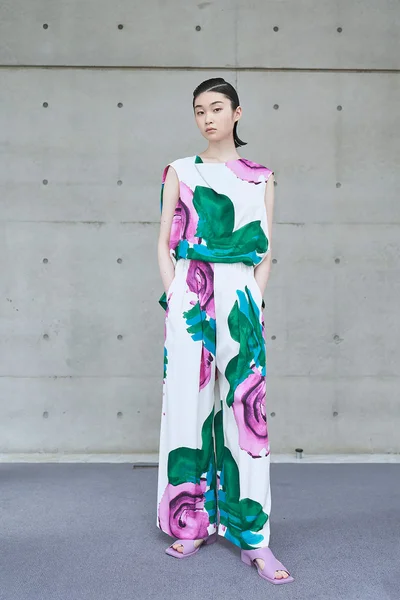 Look 26
